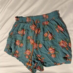 Matilda Jane Good Hart Piper Flowy Women’s Size Small Shorts Teal Florals